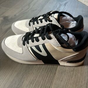 TRETORN Women's Loyola Lace Up Sneakers